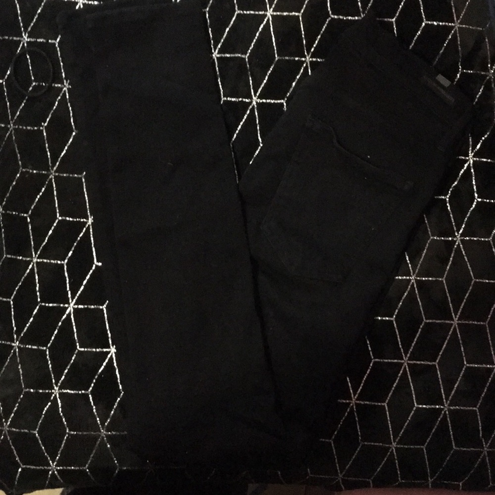 Black skinny jeans with lots of stretch